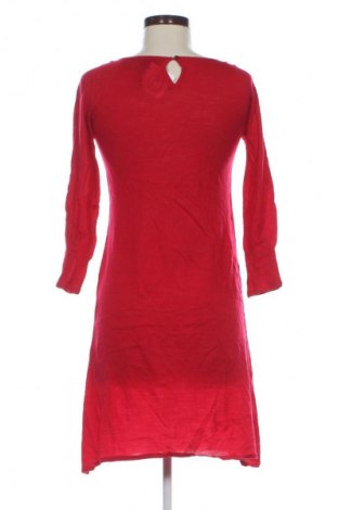Šaty  Mango, Velikost S, Barva Červená, Cena  119,00 Kč