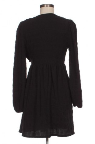 Šaty  Monki, Velikost M, Barva Černá, Cena  179,00 Kč