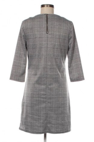 Šaty  ONLY, Velikost M, Barva Vícebarevné, Cena  139,00 Kč