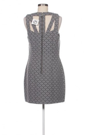 Kleid Oasis, Größe S, Farbe Mehrfarbig, Preis 4,99 €