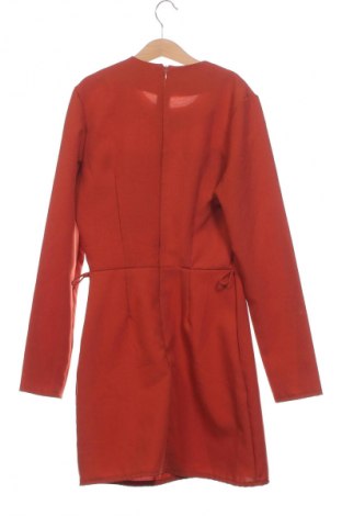 Рокля Pretty Little Thing, Размер S, Цвят Червен, Цена 3,57 €