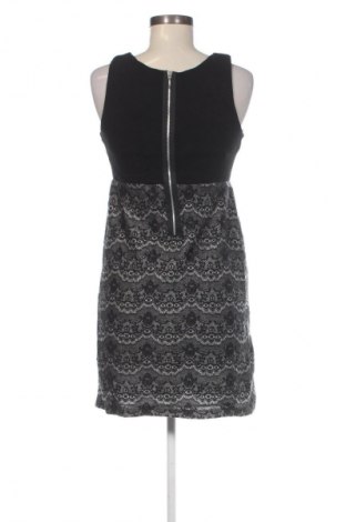 Šaty  Promod, Velikost S, Barva Vícebarevné, Cena  59,00 Kč