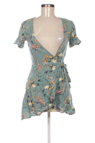 Šaty  Pull&Bear, Velikost S, Barva Vícebarevné, Cena  79,00 Kč