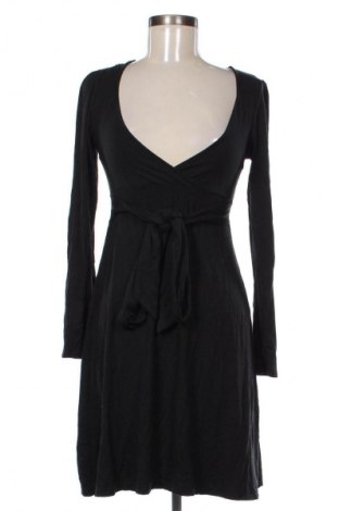 Ruha Quebramar, Méret S, Szín Fekete, Ár 979 Ft