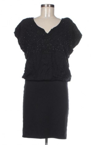 Šaty  Selected Femme, Velikost M, Barva Černá, Cena  159,00 Kč