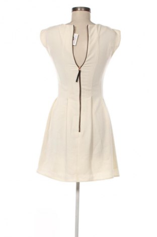 Šaty  Topshop, Velikost S, Barva Krémová, Cena  109,00 Kč