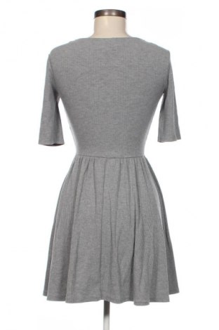 Rochie Topshop, Mărime S, Culoare Gri, Preț 21,99 Lei