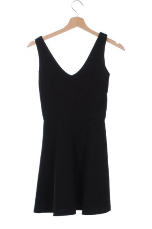 Šaty  Topshop, Velikost XS, Barva Černá, Cena  139,00 Kč