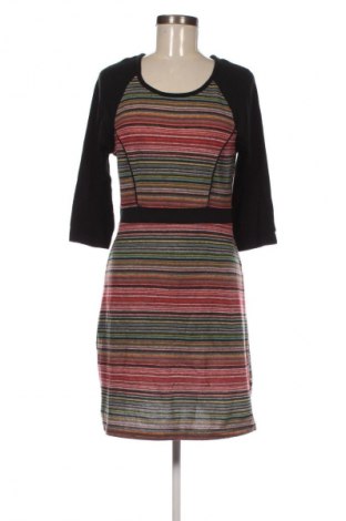 Рокля Unbranded, Размер M, Цвят Многоцветен, Цена 3,06 €