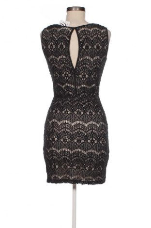 Φόρεμα VILA, Μέγεθος M, Χρώμα Πολύχρωμο, Τιμή 3,99 €