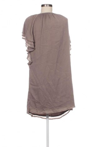 Ruha VILA, Méret M, Szín Sokszínű, Ár 899 Ft