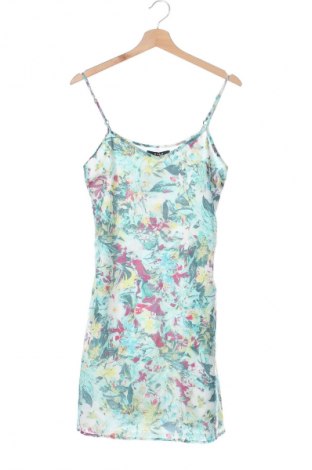 Šaty  VILA, Velikost XS, Barva Vícebarevné, Cena  59,00 Kč