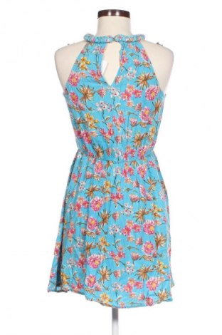 Ruha VILA, Méret M, Szín Sokszínű, Ár 2 879 Ft