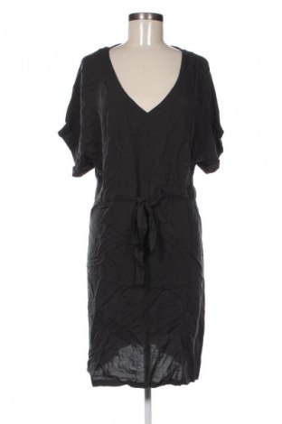Šaty  Yaya, Velikost L, Barva Černá, Cena  489,00 Kč