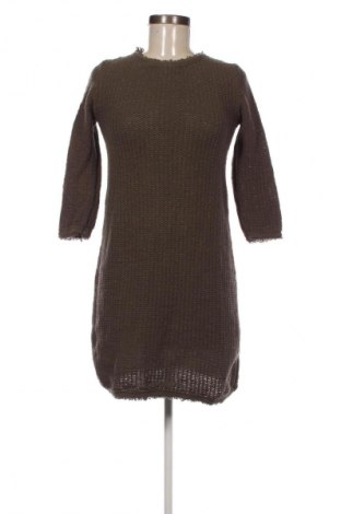 Šaty  Zara Knitwear, Velikost M, Barva Zelená, Cena  119,00 Kč