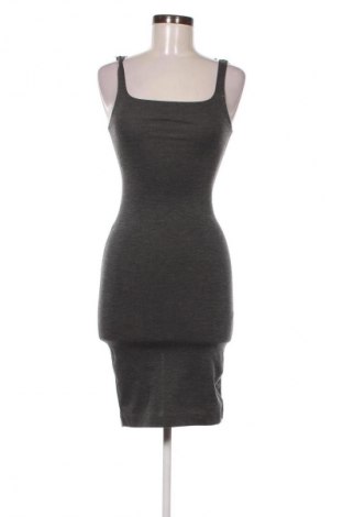 Šaty  Zara Trafaluc, Velikost S, Barva Šedá, Cena  139,00 Kč