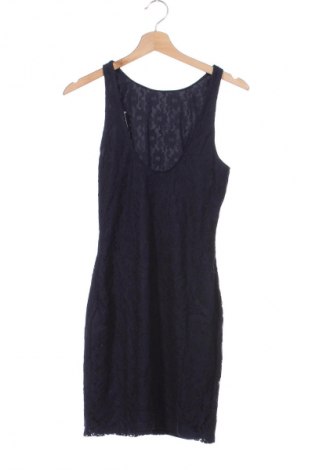 Ruha Zara Trafaluc, Méret M, Szín Fekete, Ár 2 169 Ft