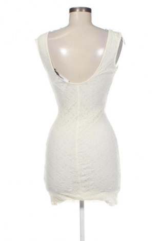 Ruha Zara Trafaluc, Méret S, Szín Ekrü
, Ár 2 169 Ft