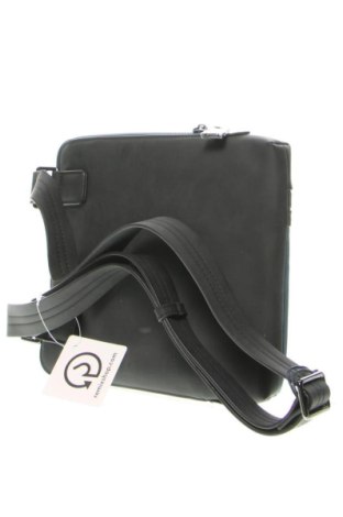 Kabelka  U.S. Polo Assn., Barva Vícebarevné, Cena  1 649,00 Kč