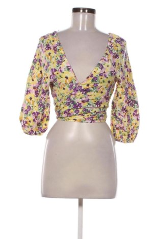 Дамска блуза Amisu, Размер S, Цвят Многоцветен, Цена 9,78 €