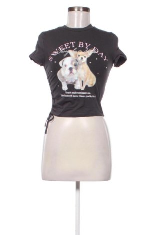 Damen Shirt Bershka, Größe M, Farbe Grau, Preis € 9,78