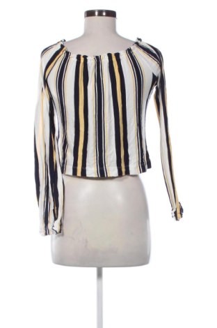 Dámská halenka Bershka, Velikost S, Barva Vícebarevné, Cena  283,00 Kč