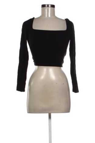 Дамска блуза Bershka, Размер XS, Цвят Черен, Цена 16,36 €