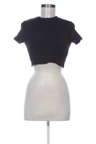 Γυναικεία μπλούζα Bershka, Μέγεθος M, Χρώμα Μαύρο, Τιμή 7,99 €