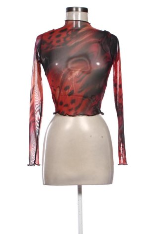 Дамска блуза Bershka, Размер S, Цвят Многоцветен, Цена 10,00 €