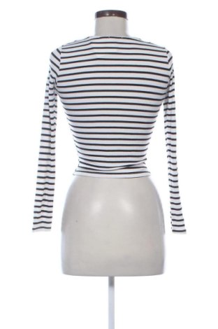 Dámská halenka Bershka, Velikost S, Barva Vícebarevné, Cena  289,00 Kč