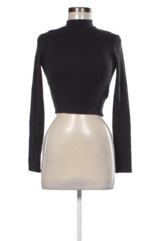 Дамска блуза Bershka, Размер S, Цвят Сив, Цена 9,14 €