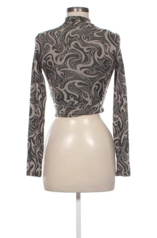 Dámská halenka Bershka, Velikost S, Barva Vícebarevné, Cena  283,00 Kč