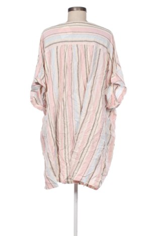 Γυναικεία μπλούζα C&A, Μέγεθος 4XL, Χρώμα Πολύχρωμο, Τιμή 9,99 €