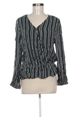 Dámská halenka Colloseum, Velikost M, Barva Vícebarevné, Cena  129,00 Kč