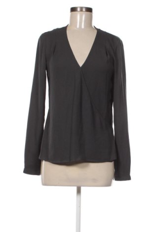 Damen Shirt Esprit, Größe XS, Farbe Grau, Preis € 22,99