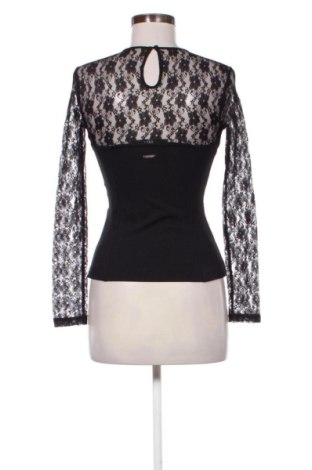 Bluză de femei Guess, Mărime XS, Culoare Negru, Preț 130,33 Lei