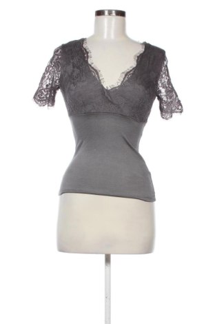 Bluză de femei H&M, Mărime XS, Culoare Gri, Preț 51,99 Lei