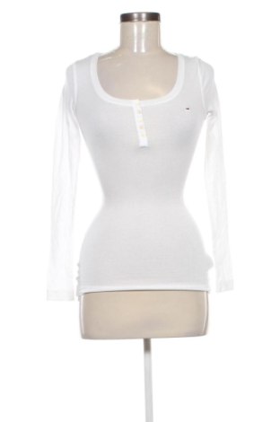 Damen Shirt Hilfiger Denim, Größe XS, Farbe Weiß, Preis € 54,99