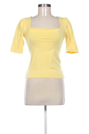 Damen Shirt LC Waikiki, Größe S, Farbe Gelb, Preis 15,00 €