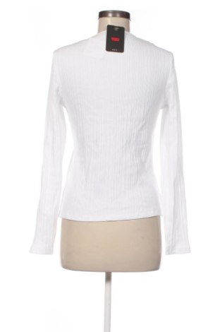 Дамска блуза Levi's, Размер L, Цвят Бял, Цена 56,24 €