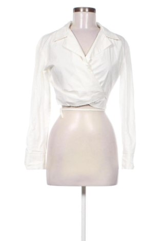 Damen Shirt NA-KD, Größe S, Farbe Ecru, Preis 39,32 €