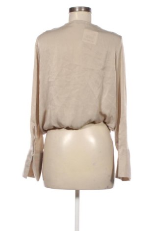 Дамска блуза NA-KD, Размер M, Цвят Бежов, Цена 17,89 €
