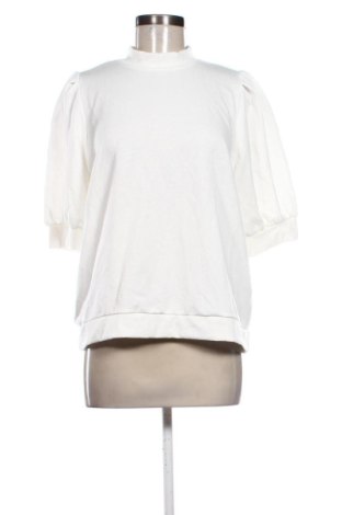 Дамска блуза ONLY, Размер L, Цвят Бял, Цена 10,73 €