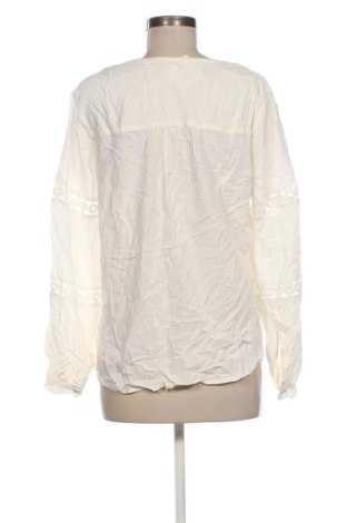 Damen Shirt Q/S by S.Oliver, Größe M, Farbe Weiß, Preis 22,99 €