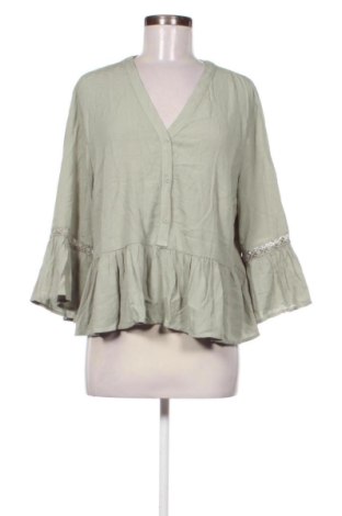 Γυναικεία μπλούζα Reserved, Μέγεθος XL, Χρώμα Πράσινο, Τιμή 15,86 €