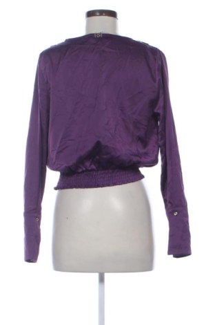 Dámská halenka Rinascimento, Velikost S, Barva Fialová, Cena  729,00 Kč