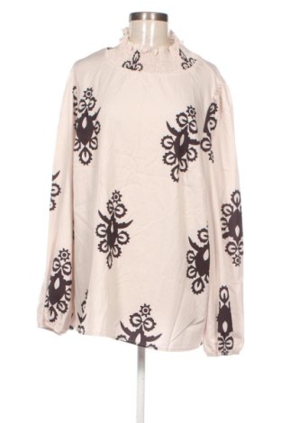 Дамска блуза SHEIN, Размер 5XL, Цвят Многоцветен, Цена 10,22 €