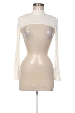 Дамска блуза Stradivarius, Размер XS, Цвят Екрю, Цена 4,60 €