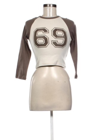 Damen Shirt Stradivarius, Größe S, Farbe Mehrfarbig, Preis € 9,78