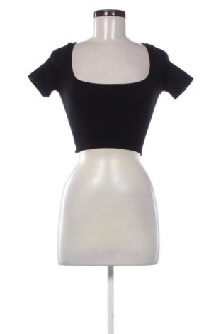 Damen Shirt Stradivarius, Größe XS, Farbe Schwarz, Preis 12,99 €